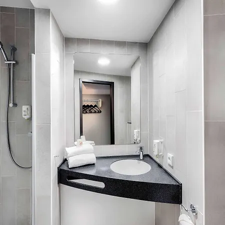 Koeln-marsdorf 3*