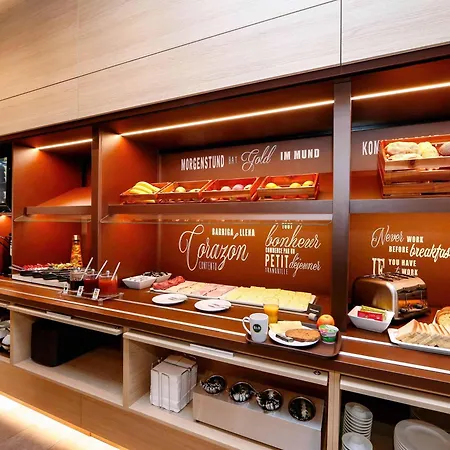 Köln-marsdorf Szálloda