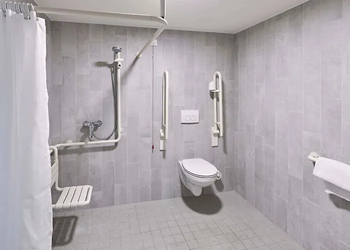 ホテル Koeln-marsdorf